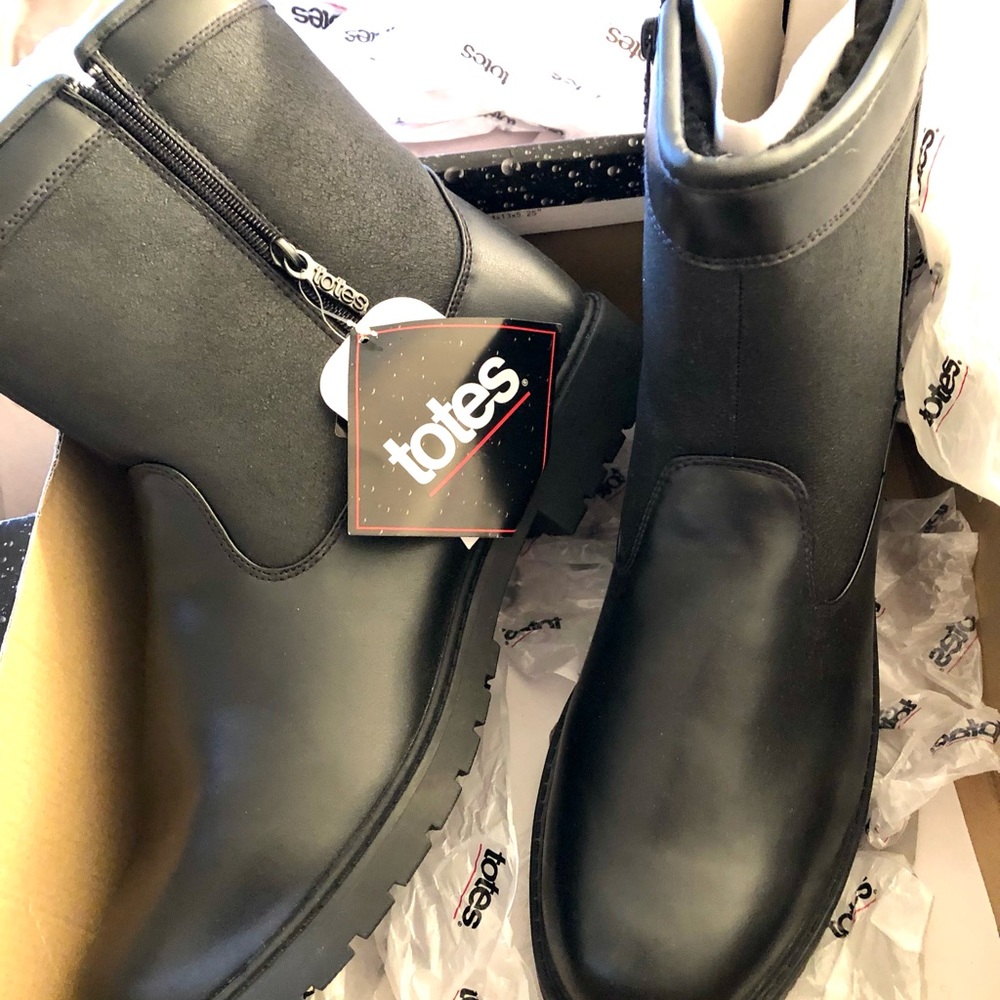 SOLD 💯NWT TOTES WARM MANS BOOTS ❗️HIGH QUALITY WATERPROOF